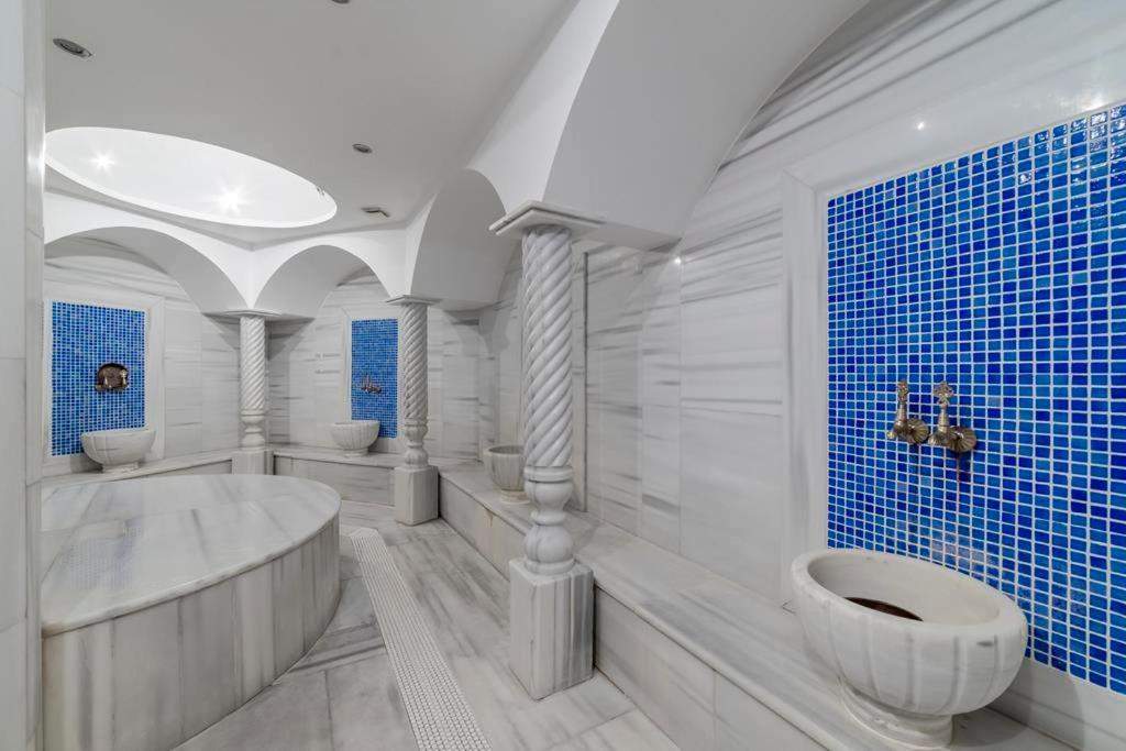 Savoy Hotel Spa & Casino Kerínia Kültér fotó Turkish bath